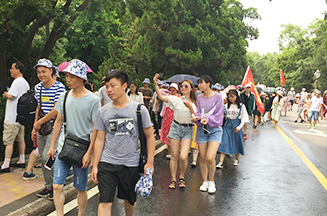 �˴��P(gu��n)�˗l�R·��8�l���й��µ��Ͻ������ˎ����I(l��ng)�����u�L(f��ng)����