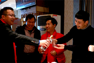 �Fˎ�W(w��ng)С����c�𱬾W(w��ng)�ο������